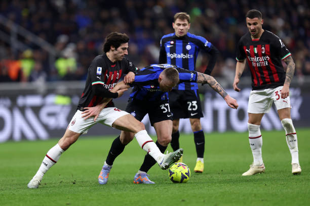 并以强大的 并以强大的