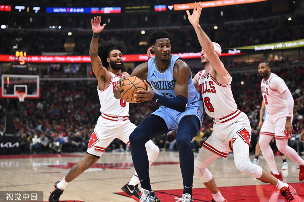 为球迷们呈 为球迷们呈