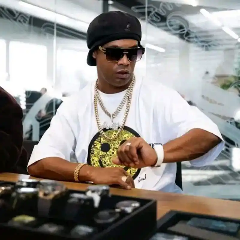 足球对决中 足球对决中